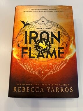 Iron Flame by Rebecca Yarros